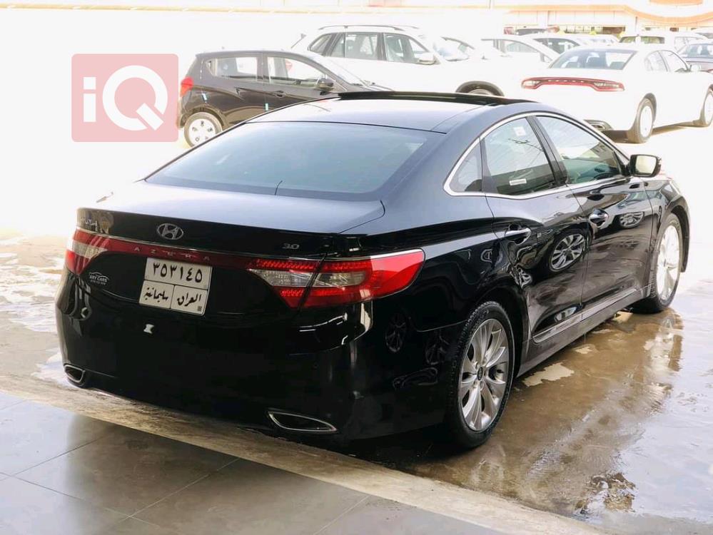 هيونداي أزيرا